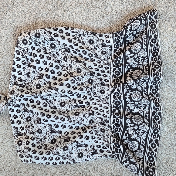 Loft Halter Top - Picture 2 of 4